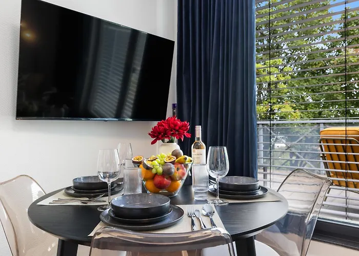 公寓 Penthouse - 10 Min To Cologne & Parking 胡尔特