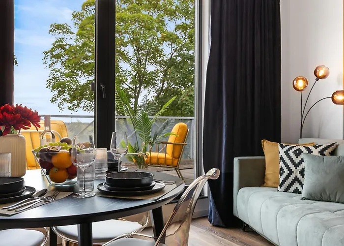 Penthouse - 10 Min To Cologne & Parking * 胡尔特