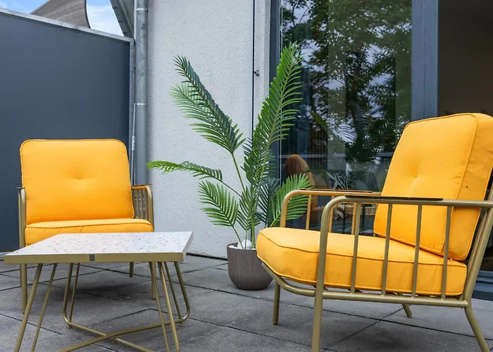 公寓 Penthouse - 10 Min To Cologne & Parking